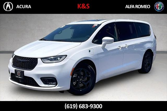 2022 Chrysler Pacifica Hybrid Limited for sale in San Diego, CA