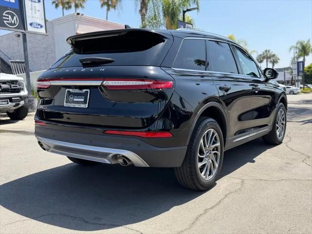 2022 Lincoln Corsair Standard