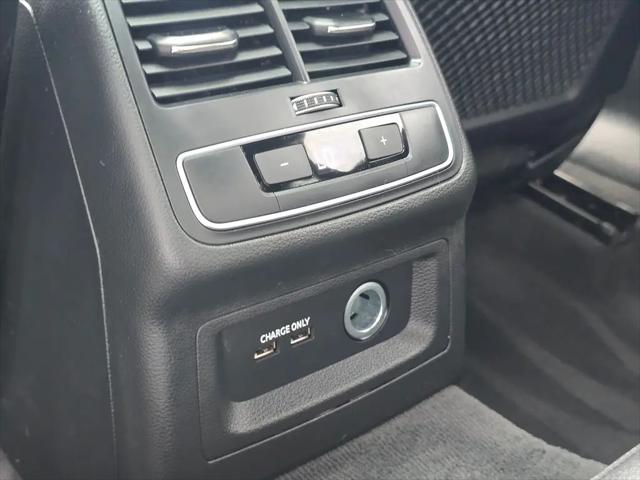 2023 Audi A4 Premium Plus 45 TFSI S line quattro S tronic