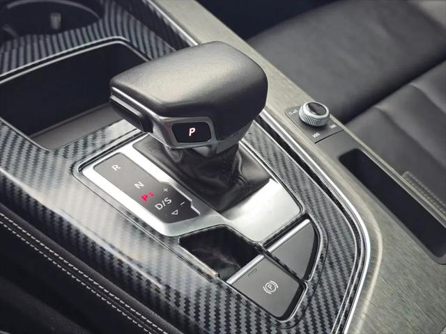 2023 Audi A4 Premium Plus 45 TFSI S line quattro S tronic