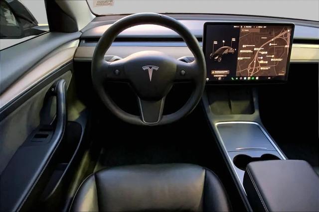 2021 Tesla Model 3 Standard Range Plus Rear-Wheel Drive