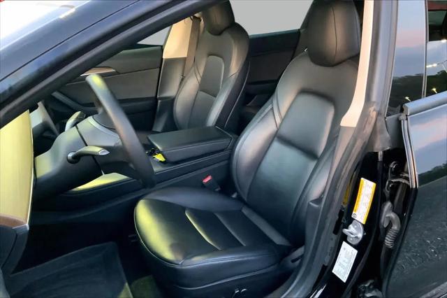 2021 Tesla Model 3 Standard Range Plus Rear-Wheel Drive