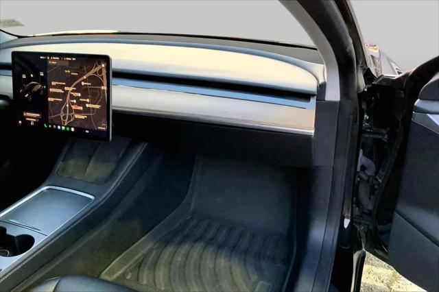 2021 Tesla Model 3 Standard Range Plus Rear-Wheel Drive