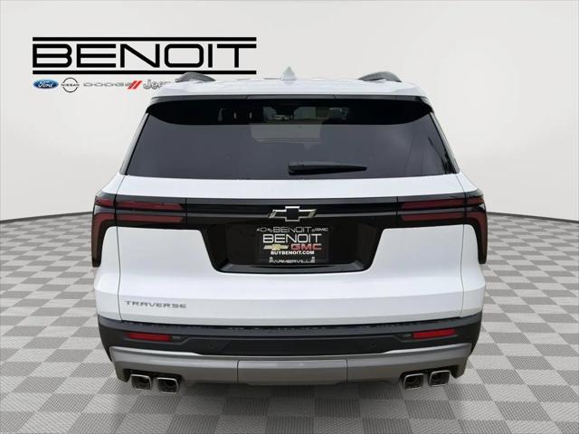 2026 Chevrolet Traverse FWD LT