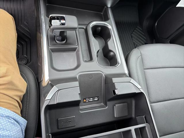 2026 Chevrolet Silverado 1500 4WD Crew Cab Short Bed LTZ