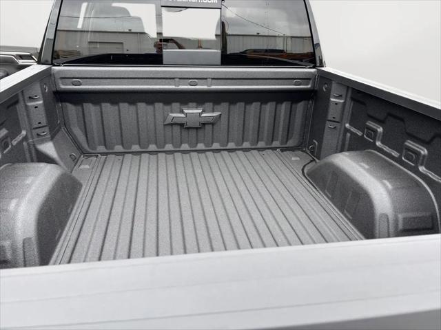 2026 Chevrolet Silverado 1500 4WD Crew Cab Short Bed LTZ
