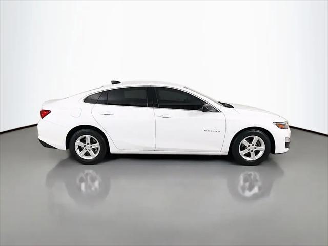 2023 Chevrolet Malibu FWD LS