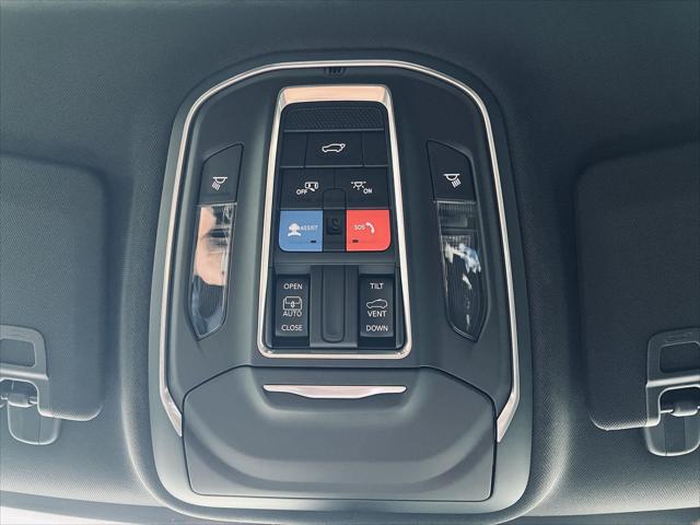 2026 Jeep Grand Cherokee Altitude 4x4