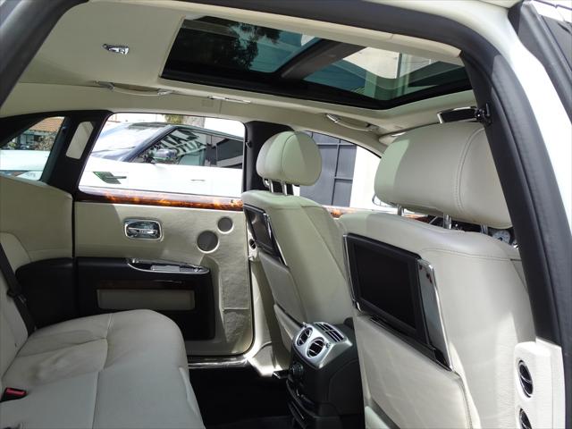 2012 Rolls-Royce Ghost Sedan