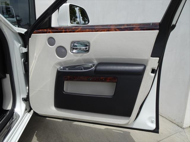 2012 Rolls-Royce Ghost Sedan