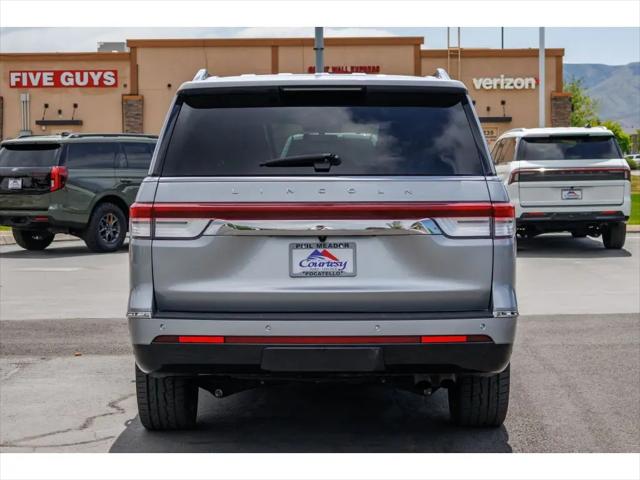 2024 Lincoln Navigator Premiere L