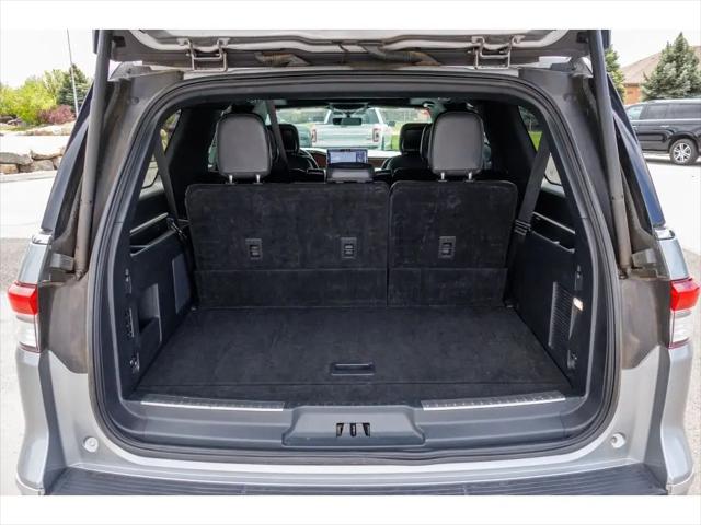 2024 Lincoln Navigator Premiere L