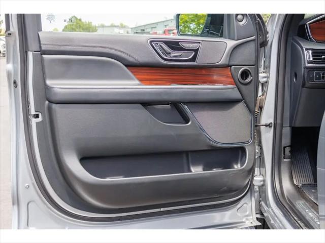 2024 Lincoln Navigator Premiere L