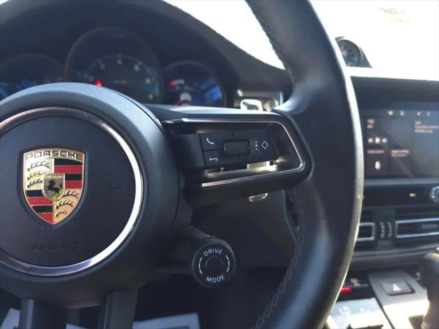 2023 Porsche Macan T