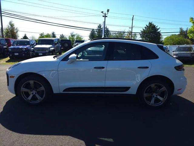 2023 Porsche Macan T