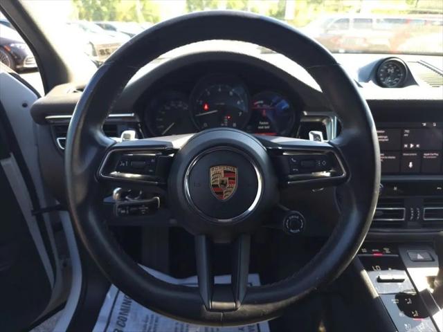 2023 Porsche Macan T
