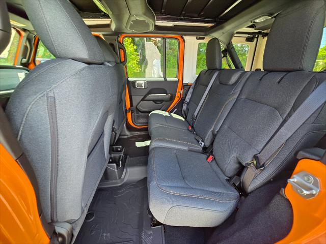 2026 Jeep Wrangler 4-Door Sahara 4x4