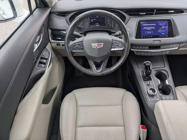 2023 Cadillac XT4 FWD Premium Luxury