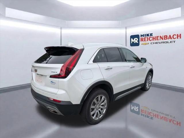 2023 Cadillac XT4 FWD Premium Luxury