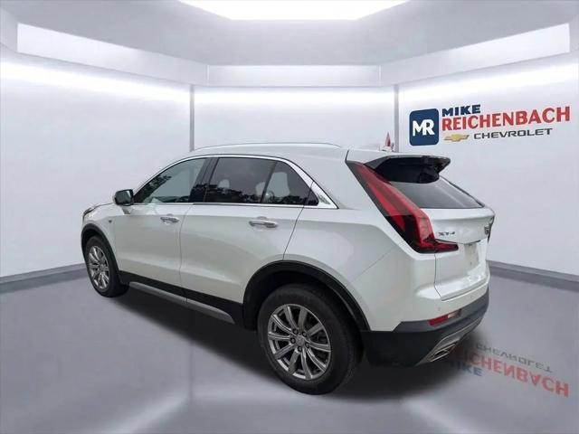 2023 Cadillac XT4 FWD Premium Luxury