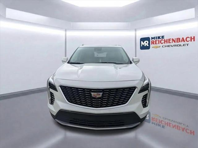 2023 Cadillac XT4 FWD Premium Luxury