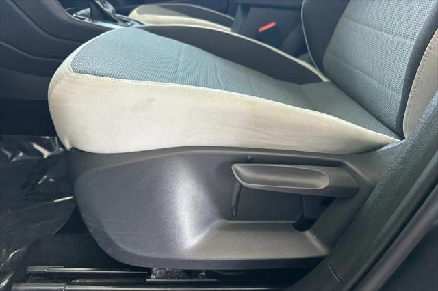 2025 Volkswagen Taos 1.5T S