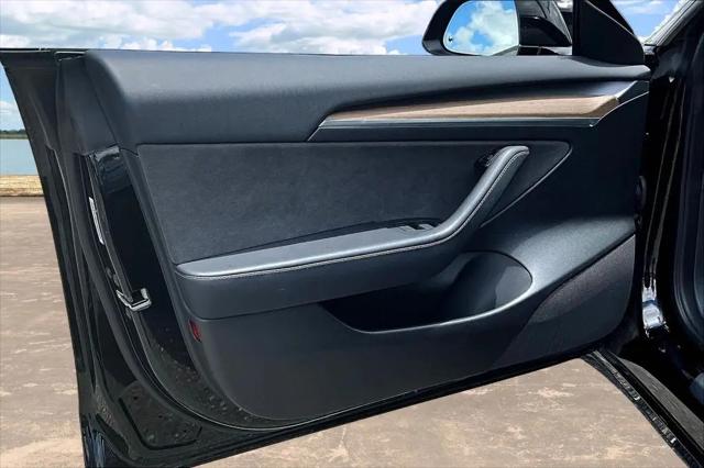 2023 Tesla Model 3 Rear-Wheel Drive