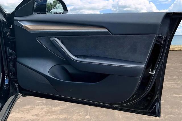 2023 Tesla Model 3 Rear-Wheel Drive