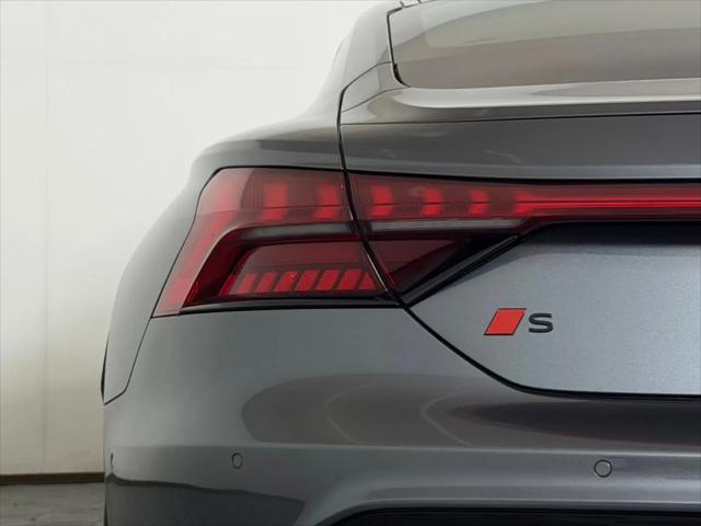 2026 Audi e-tron GT Prestige quattro