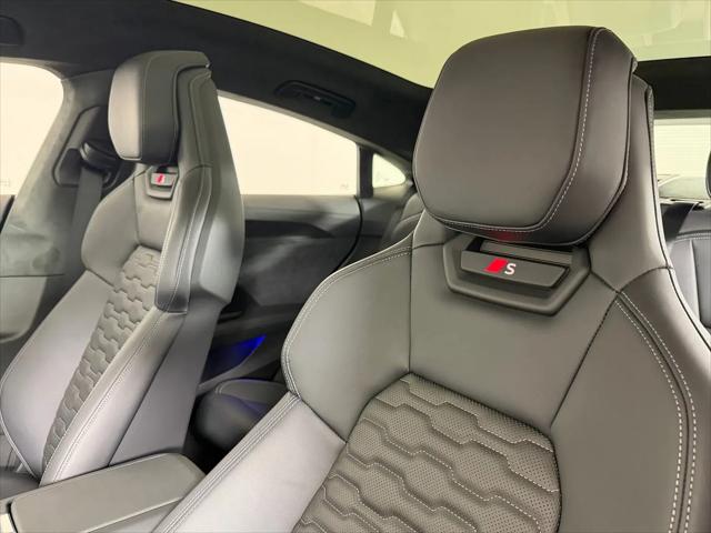 2026 Audi e-tron GT Prestige quattro