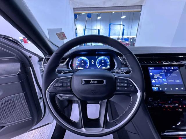 2025 Jeep Grand Cherokee L Altitude X 4x4