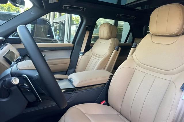 2026 Land Rover Range Rover Sport P360 SE
