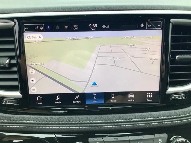 2027 Chrysler Pacifica Select AWD