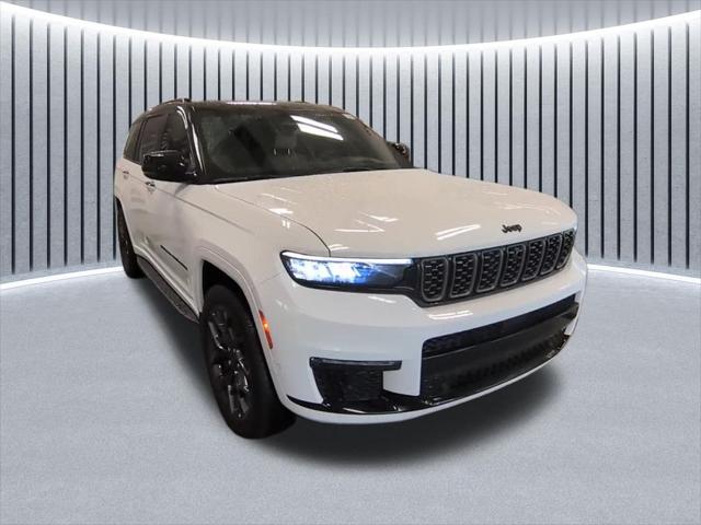 2024 Jeep Grand Cherokee L Summit Reserve 4x4 for sale in Schaumburg, IL