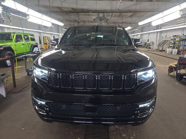 2024 Jeep Wagoneer Series II Carbide 4x4