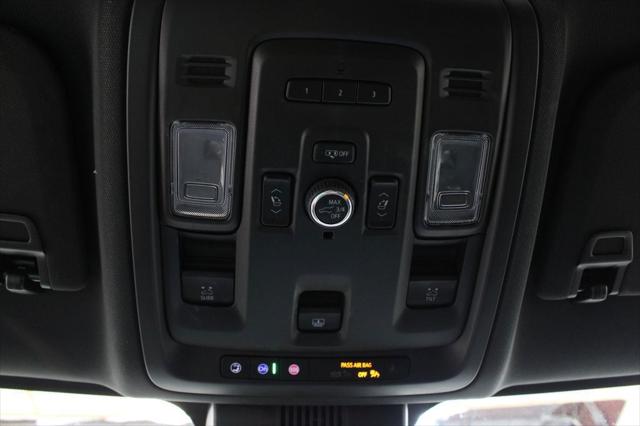 2024 GMC Yukon 4WD AT4