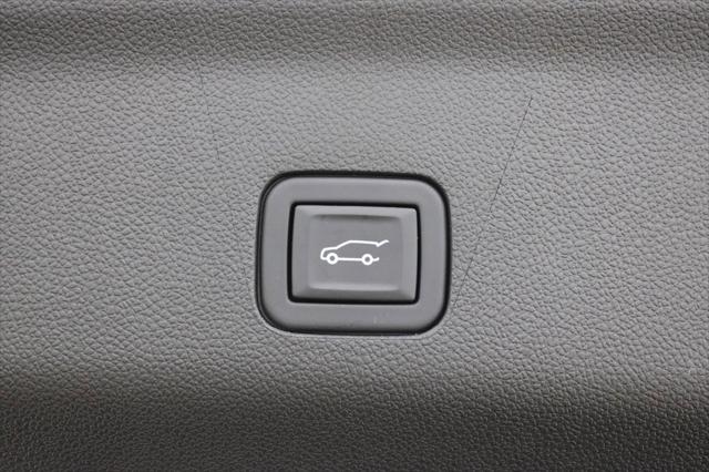 2024 GMC Yukon 4WD AT4