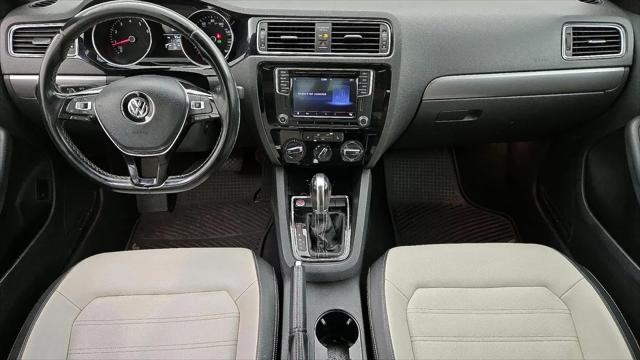 2016 Volkswagen Jetta 1.8T Sport