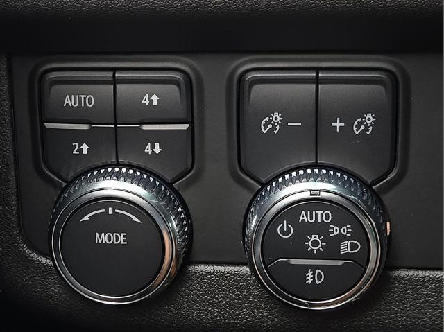 2023 GMC Yukon 4WD AT4