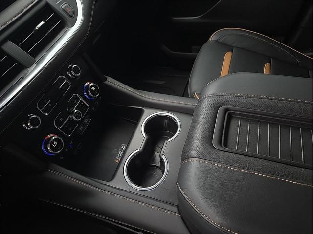 2023 GMC Yukon 4WD AT4