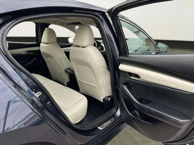 2019 Mazda Mazda3 Premium Package