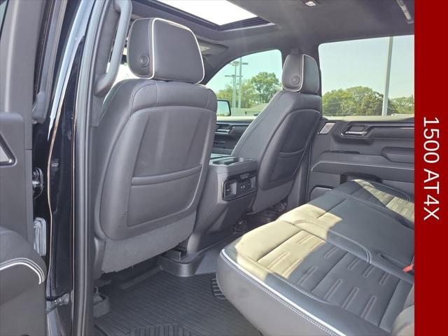 2023 GMC Sierra 1500 4WD Crew Cab Short Box AT4X