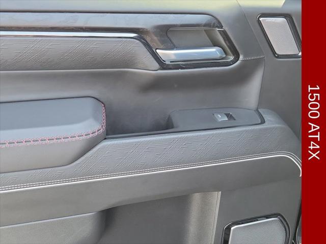 2023 GMC Sierra 1500 4WD Crew Cab Short Box AT4X