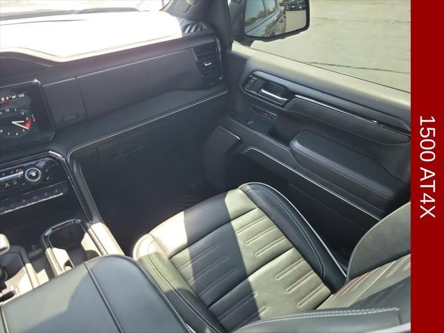 2023 GMC Sierra 1500 4WD Crew Cab Short Box AT4X