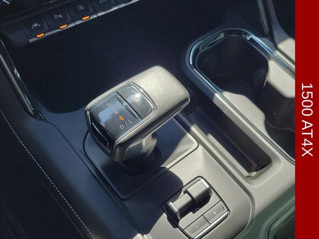 2023 GMC Sierra 1500 4WD Crew Cab Short Box AT4X
