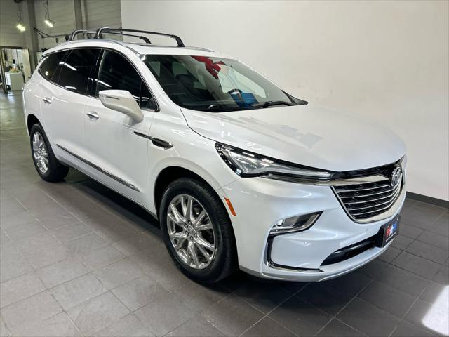 2023 Buick Enclave Essence AWD