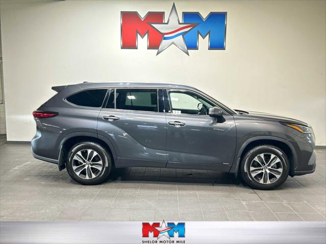 2021 Toyota Highlander Hybrid XLE 2021 Toyota Highlander Hybrid XLE