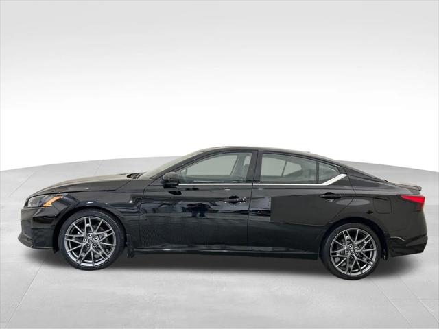 2023 Nissan Altima SR VC-Turbo FWD 2023 Nissan Altima SR VC-Turbo FWD