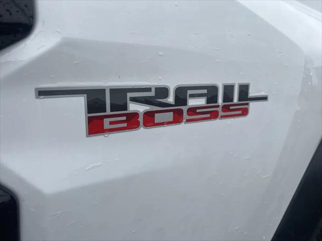 2023 Chevrolet Colorado 4WD Crew Cab Short Box Trail Boss