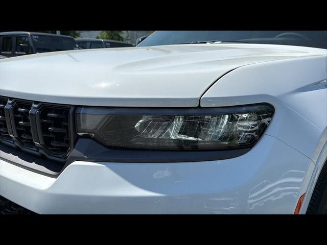 2026 Jeep Grand Cherokee Limited Reserve
